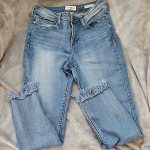 LADIE'S BLACK DAISY JEANS